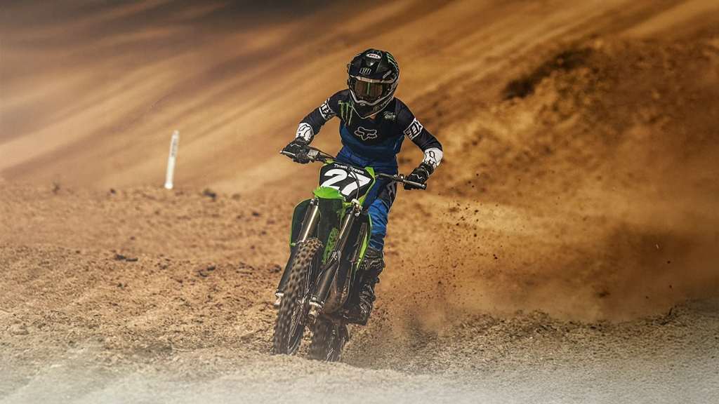 Kawasaki Hero Background